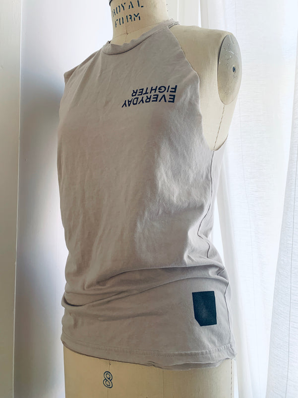 articles/step_15_-_DIY_asymmetric_deconstructed_gym_tank.jpg